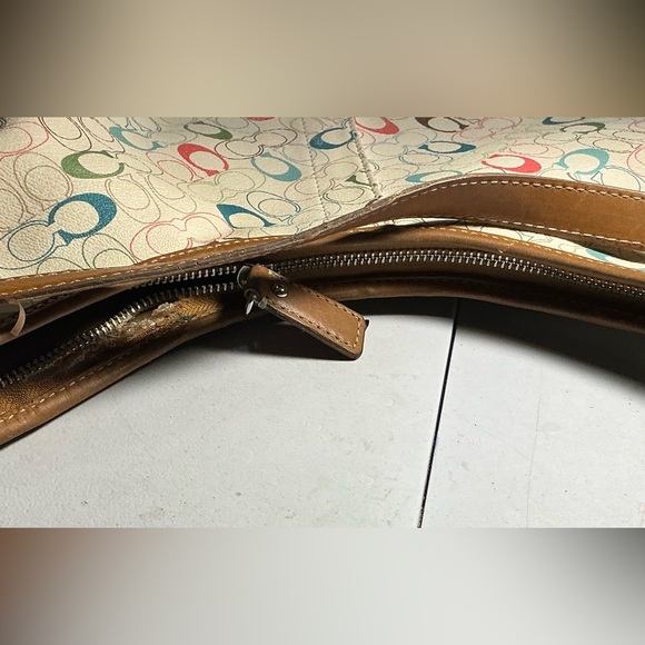 COACH 2 WAYS COATED CANVAS & LEATHER HOBO CROSS BODY SHOULDER HANDBAG - Picture 12 of 16